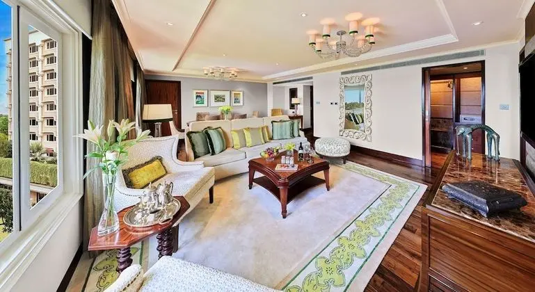 Luxury Süit, 1 En Büyük (King) Boy Yatak (1 Way Transfer, Cocktail Hours)