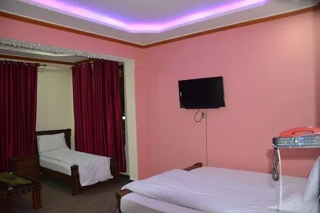 Deluxe Tek Büyük veya İki Ayrı Yataklı Oda