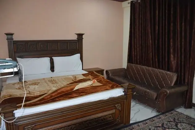 Deluxe Tek Büyük veya İki Ayrı Yataklı Oda