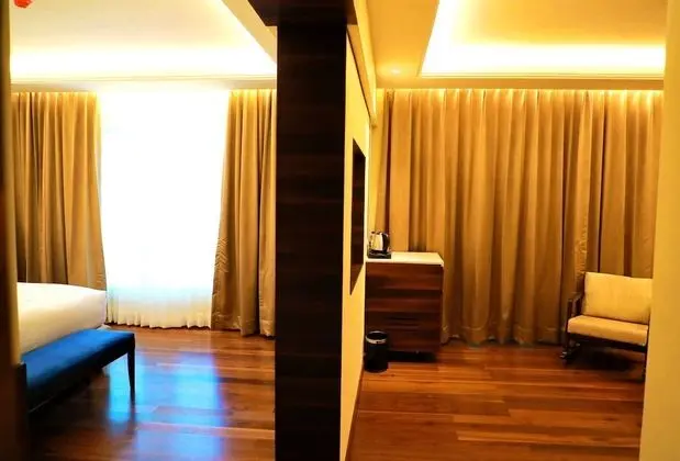 Luxury Oda, 1 En Büyük (King) Boy Yatak