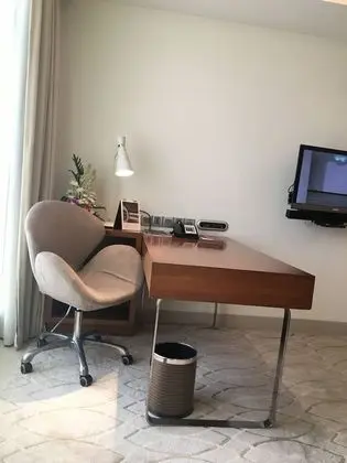 Deluxe Oda, 1 En Büyük (King) Boy Yatak, Şehir Manzaralı