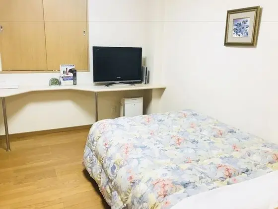 Basic Tek Kişilik Oda, Sigara İçilebilir (Basic Single Room, Smoking)