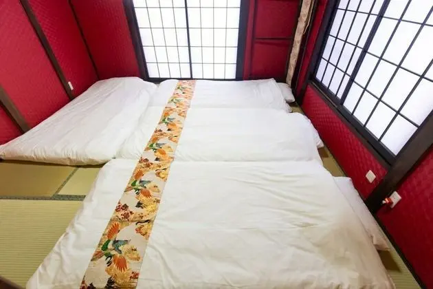 Ev, Sigara İçilmez (Private Vacation Home)