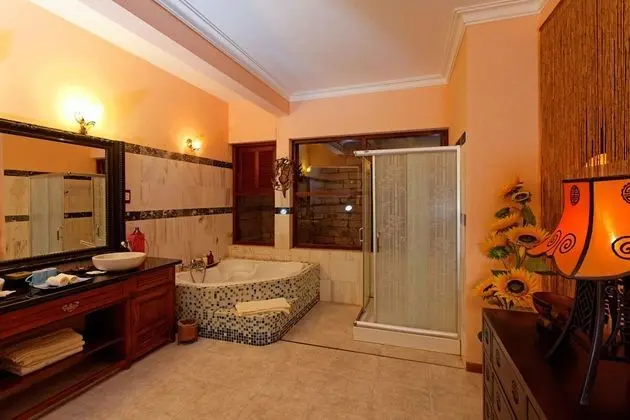 Luxury Villa, 1 Yatak Odası, Kişiye Özel Havuzlu, Deniz Manzaralı