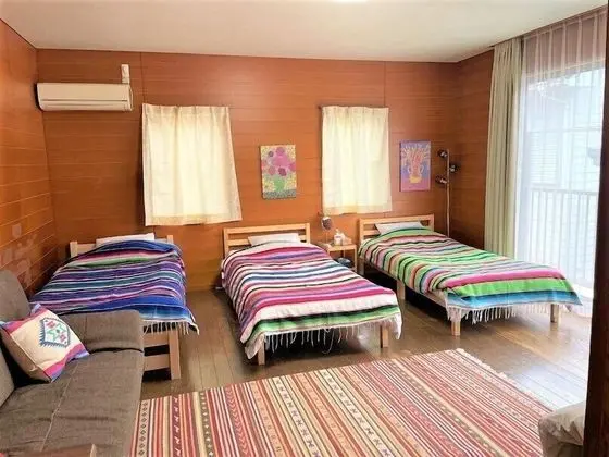 Family Ev, Sigara İçilmez (AKANE)