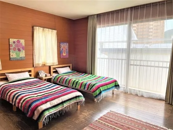 Family Ev, Sigara İçilmez (AKANE)