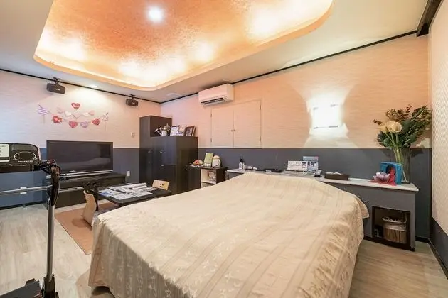 Deluxe Villa (201)