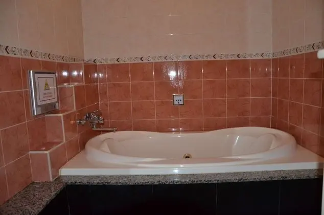 Deluxe Villa (203)