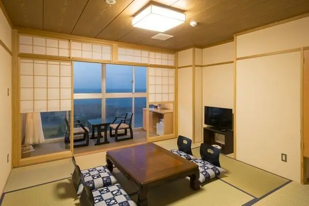 Traditional Oda, Deniz Manzaralı (Japanese Style)
