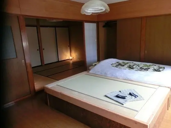 Oda, Sigara İçilmez, Ortak Banyo (Japanese Western Style, No.2)