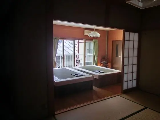 Oda, Sigara İçilmez, Ortak Banyo (Japanese Western Style, No.2)