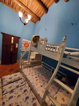 Family Dört Kişilik Oda