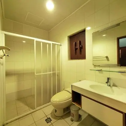 Ortak Ranzalı Oda, Sadece erkekler için