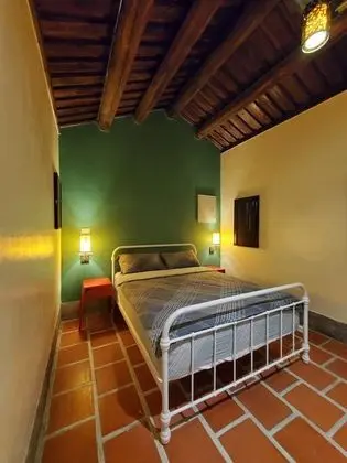 Business Tek Büyük Yataklı Oda