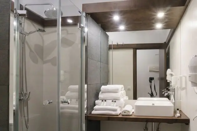 Deluxe Tek Büyük Yataklı Oda, Özel Banyo