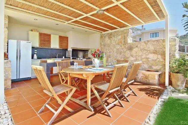 Villa, 4 Yatak Odası, Kişiye Özel Havuzlu, Deniz Manzaralı