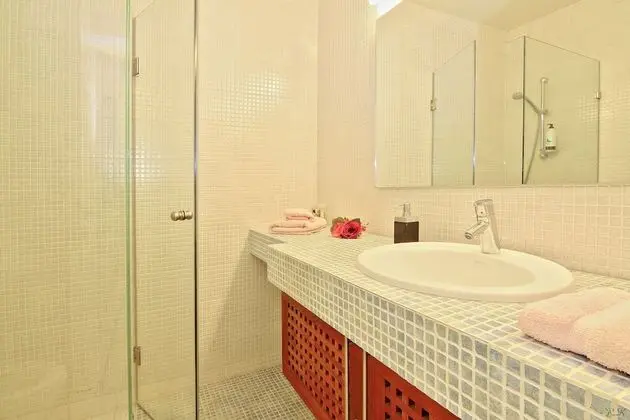 Villa, 4 Yatak Odası, Kişiye Özel Havuzlu, Deniz Manzaralı