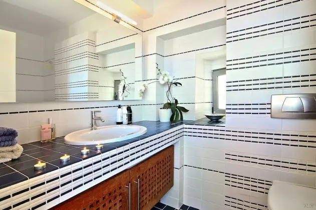 Villa, 4 Yatak Odası, Kişiye Özel Havuzlu, Deniz Manzaralı