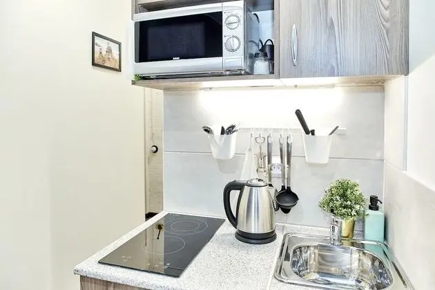 Basic Tek Büyük Yataklı Oda