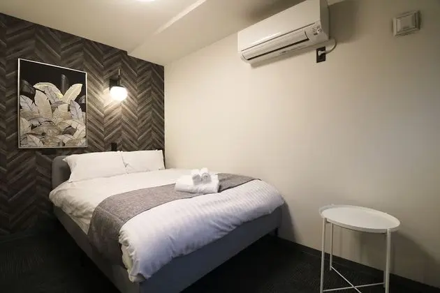 Design Tek Büyük Yataklı Oda, Sigara İçilmez (1)