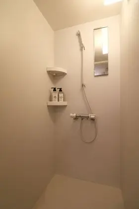 Design Tek Büyük Yataklı Oda, Sigara İçilmez (1)