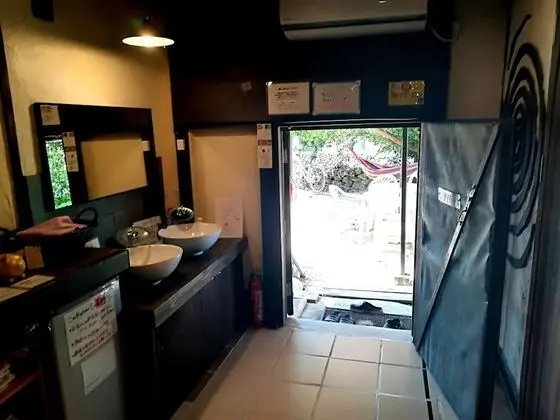 Ortak Ranzalı Oda, Sadece kadınlar için ((Renovated) Asian Style)