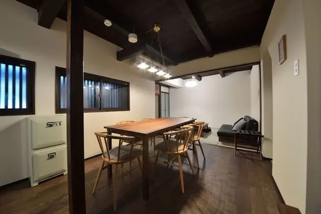 Apart Daire, 2 Yatak Odası (East)