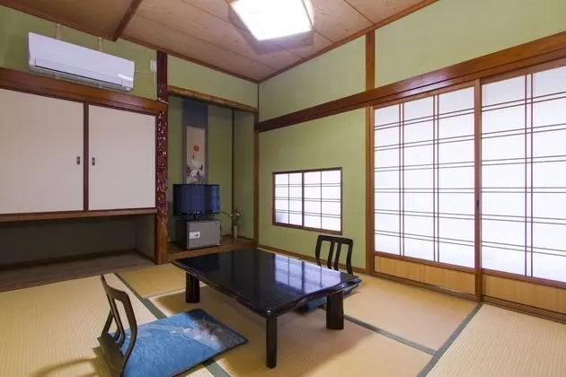 Traditional Oda (Japanese Style for 2 Guests)