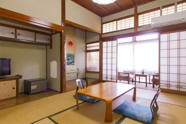 Traditional Oda (Japanese Style for 3 Guests)