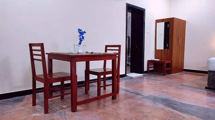 Premium Tek Büyük Yataklı Oda