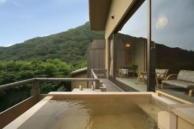 Deluxe Oda, Balkon (with Outside Bath (12.5 tatami mats))