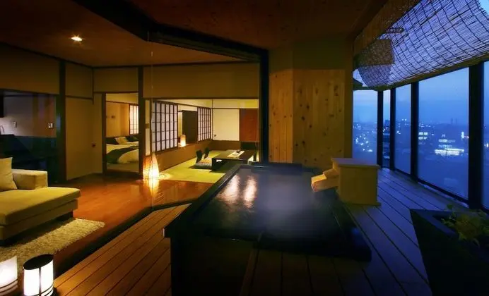 Premium Süit, 2 Yatak Odası, Şehir Manzaralı (with Tatami area and Open Air Bath)