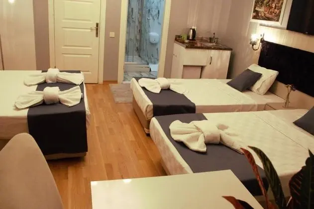 Ekonomik Aile Odası, Sokak Manzaralı