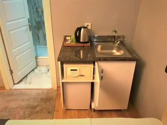 Standart Oda, Sokak Manzaralı, Balkonsuz