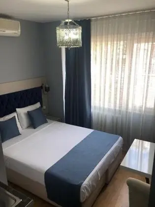 Standart Oda, Sokak Manzaralı, Balkonsuz