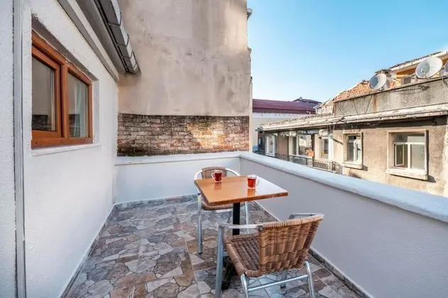 Çift Kişilik Oda - Balkonlu, Bahçe veya Sokak Manzaralı
