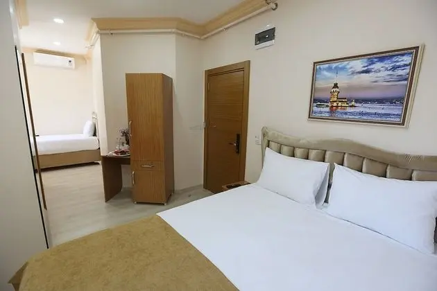 Deluxe Üç Kişilik Oda