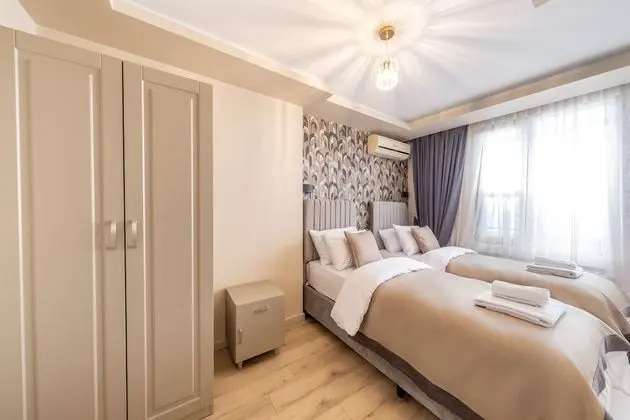 Classic Condo
