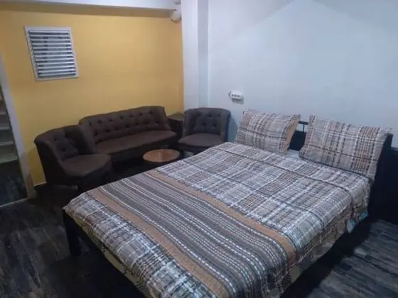 Economy Üç Kişilik Oda