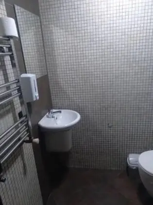 Economy Üç Kişilik Oda