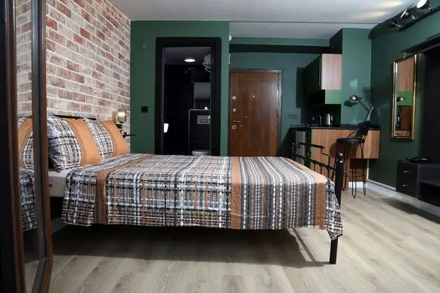Standard Oda, 1 Yatak Odası, Köşe