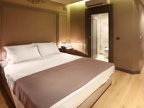 Standart Oda, Şehir Manzaralı