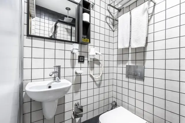 Standart Oda, Şehir Manzaralı