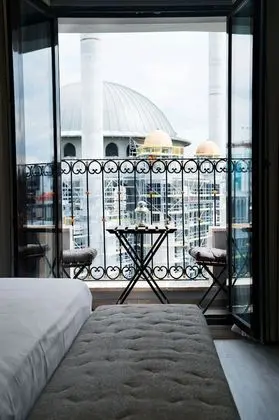 Comfort Çatı Katı Süiti (Penthouse)