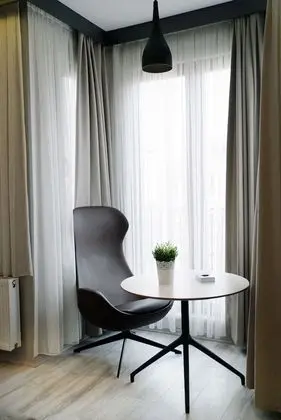 Exclusive Tek Büyük Yataklı Oda