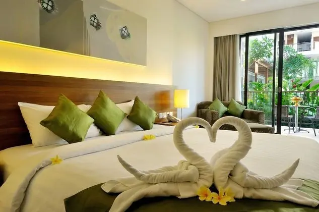 Taksu Suite with Balcony