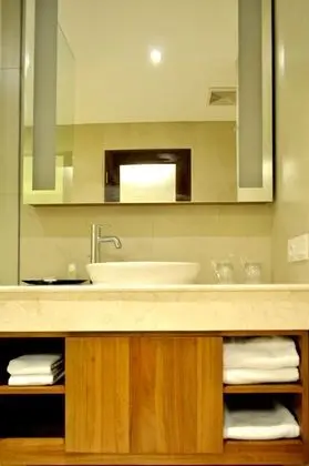 Taksu Suite with Balcony