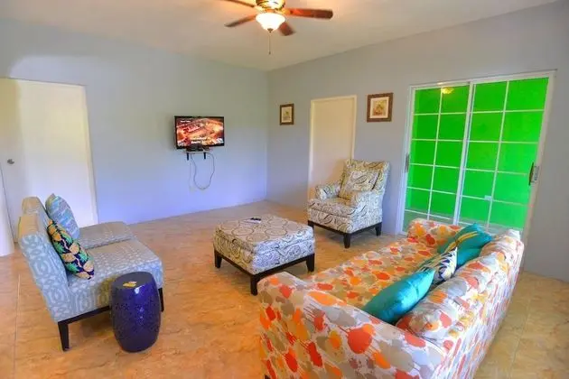 Premium Villa, Ocean and Pool View
