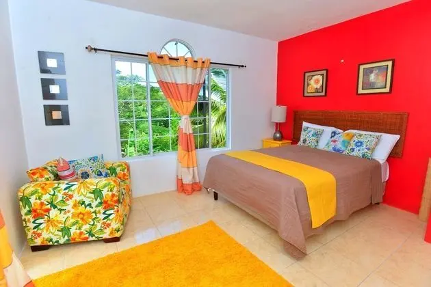 Premium Villa, Ocean and Pool View