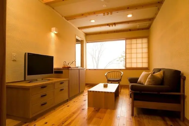 Oda, Sigara İçilmez (Japanese Western Style)